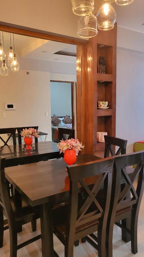 One Palm Tree Villas Condominium - Studio 10O With Balcony - Across Terminal 3 Airport 马尼拉 外观 照片