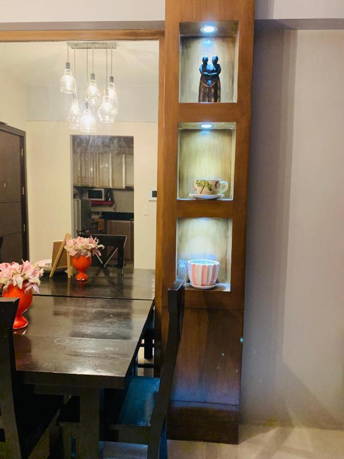 One Palm Tree Villas Condominium - Studio 10O With Balcony - Across Terminal 3 Airport 马尼拉 外观 照片