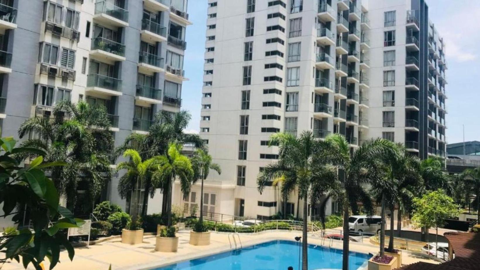 One Palm Tree Villas Condominium - Studio 10O With Balcony - Across Terminal 3 Airport 马尼拉 外观 照片